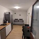 Ground Floor 50m From Back Entrance * סרימה
