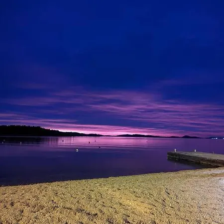 דירה Ground Floor 50m From Back Entrance סרימה